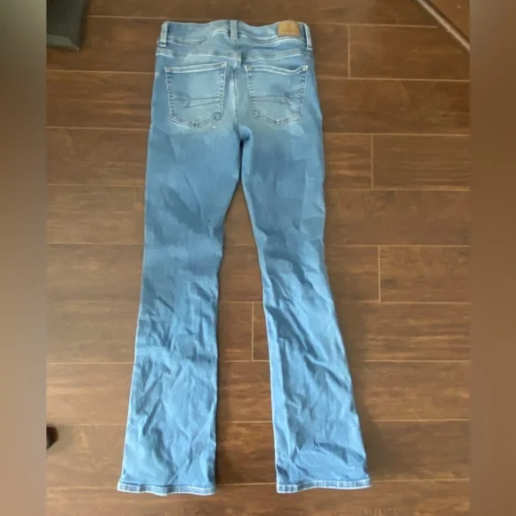 American Eagle Low Rise Bootcut Ripped Blue Jeans Size 0 - Picture 2 of 15